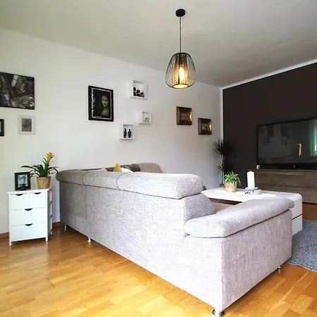 „Dahuam“ Appartement Imst Buitenkant foto